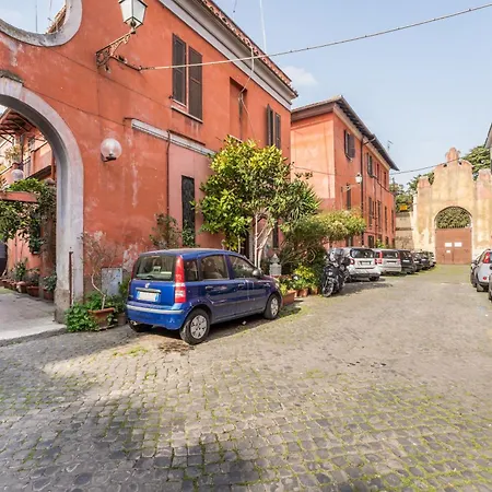 Famm - Open Space In Trastevere Apartment *