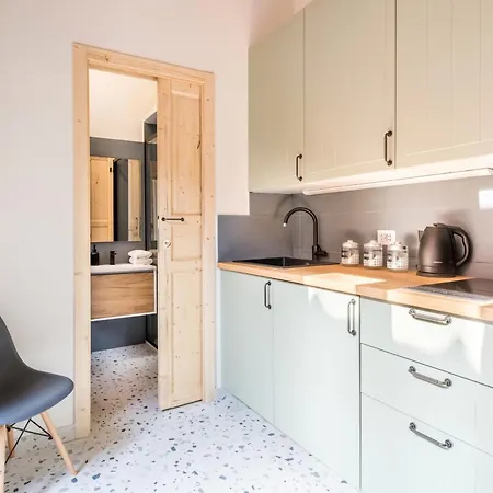 Famm - Open Space In Trastevere Apartment Rome