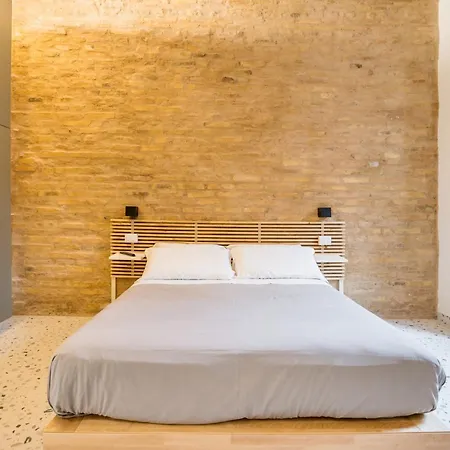 Famm - Open Space In Trastevere Apartment *